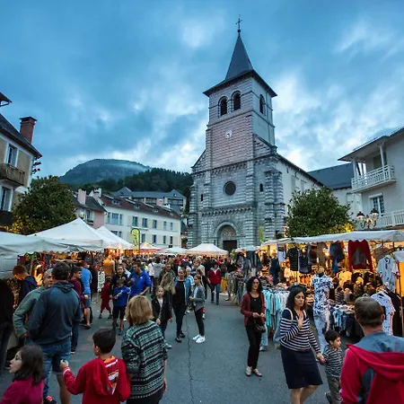 Au Coeur Des Pyrenees *