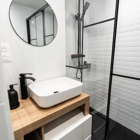 Au Coeur Des Pyrenees דירה *